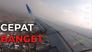 Download lagu Kecepatan Pesawat Garuda Indonesia Boeing 737-800NG saat Take off di Bandung mp3