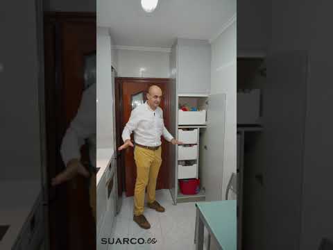 Consejo diseño cocinas: Despensa y escobero en 50cm