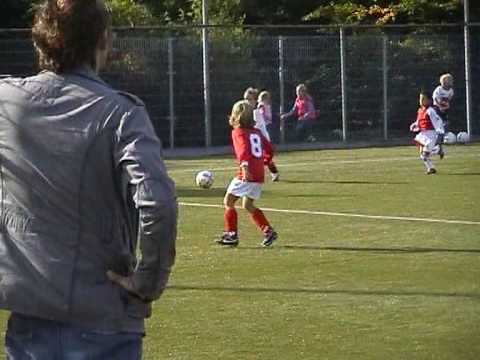 2e wedstrijd VV Nieuwerkerk F2 (5 september 2009)