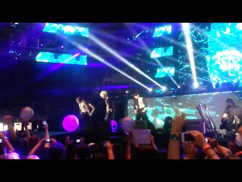 [Fancam] 130907 BEAST - Fiction @ Music Bank in Istanbul