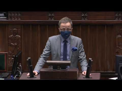 Krzysztof Piątkowski żąda zwolnienia z akcyzy dla aut hybrydowych