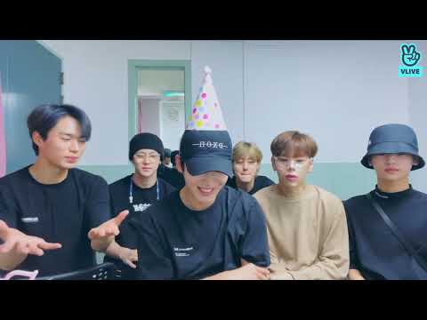 [WEi vlive] 20200922 Came for a Second Hehehehe [ENG/ESP/POR/VIET/TUR/AR]