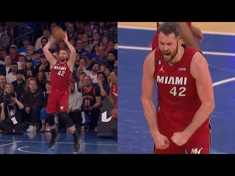 “Another Touchdown...” - Kevin Love Throws Three Full Court Dimes!