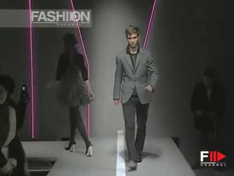 Fashion Show "DKNY" Autumn Winter 2007 2008 Pret a Porter New York 1 of 3 by Fashion Channel