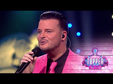 Mike Peterson Met Thinking Out Loud Topper Gezocht