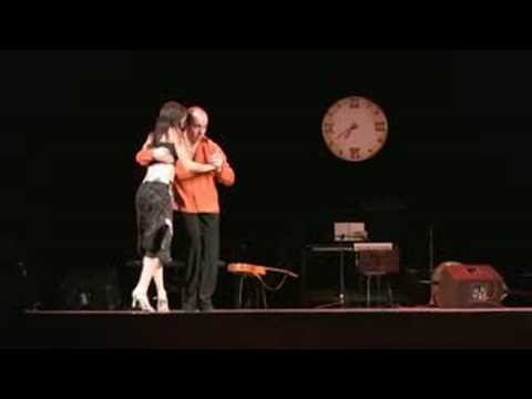 Cecilia Berra  and  Horacio Godoy  are  dancing  to  the  milonga  "  Milonga Sentimental  "