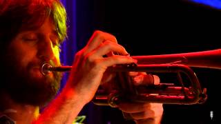 eTown Finale with Frazey Ford & Xavier Rudd- Time After Time (eTown webisode #835)