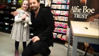 Alfie Boe on The Andy Potter Show Nov 14, 2013