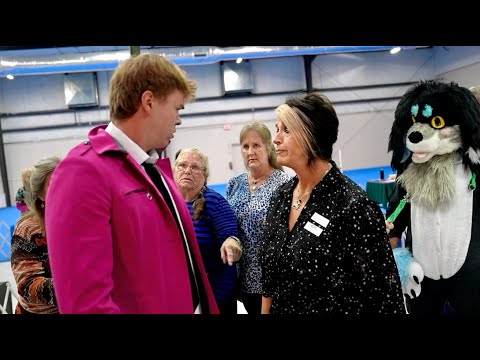 Entering a Dog Show with a Furry!