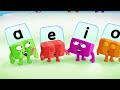 Alphablocks S01E07 Sing