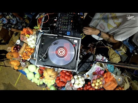 Тапольський на Бессарабському ринку