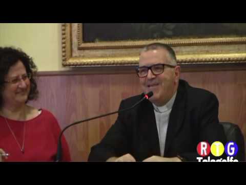 L'arcivescovo di Gaeta Luigi Vari fa i complimenti a Gaetaspia