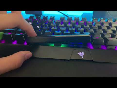 This is why @razer makes the best keyboards.