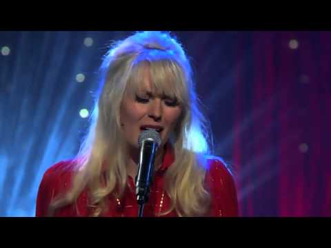 Amanda Jenssen - Amarula Tree (Live @ Tack för musiken)