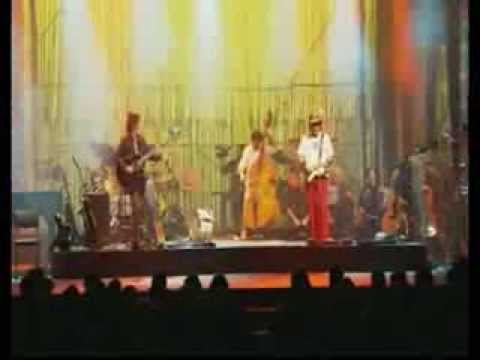 "Saudação À Paz" - A Cor Do Som