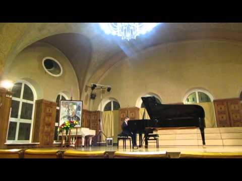 Petrinko Daniil  XIX nacionalinis Balio Dvariono pianistų konkursas 2016 01 05