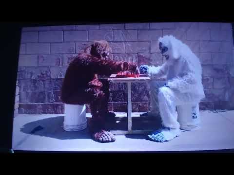 Bigfoot VS. Abominable Snowman (Yeti & Sasquatch) Two Legends EPIC BATTLE California Costumes