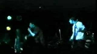 Papa Roach performing - Legacy live at Vacaville Community Center - 1999 (@paparoach)