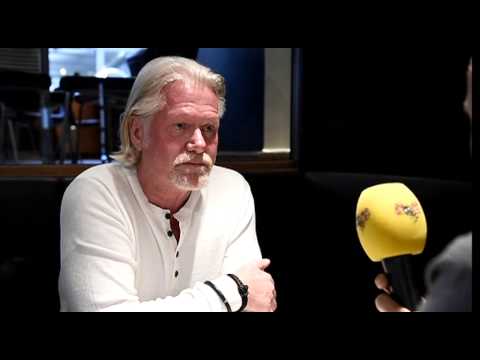 Berth MIlton i möte med kronofogden