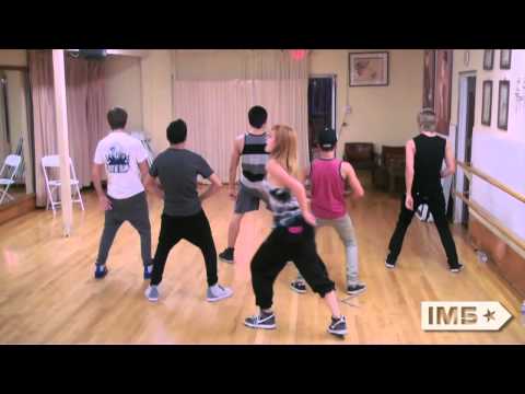 IM5 & Bella Thorne Can't Stay Away (DANCE)