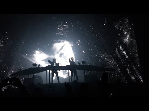 Axwell Λ Ingrosso - Lose My Mind / Lions In The Wild @ Heineken Music Hall 2016 [HQ Audio]