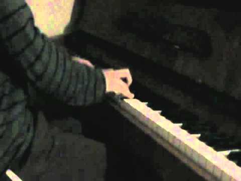 Armin Van Buuren feat. Sophie Ellis Bextor - Not  Giving Up On Love