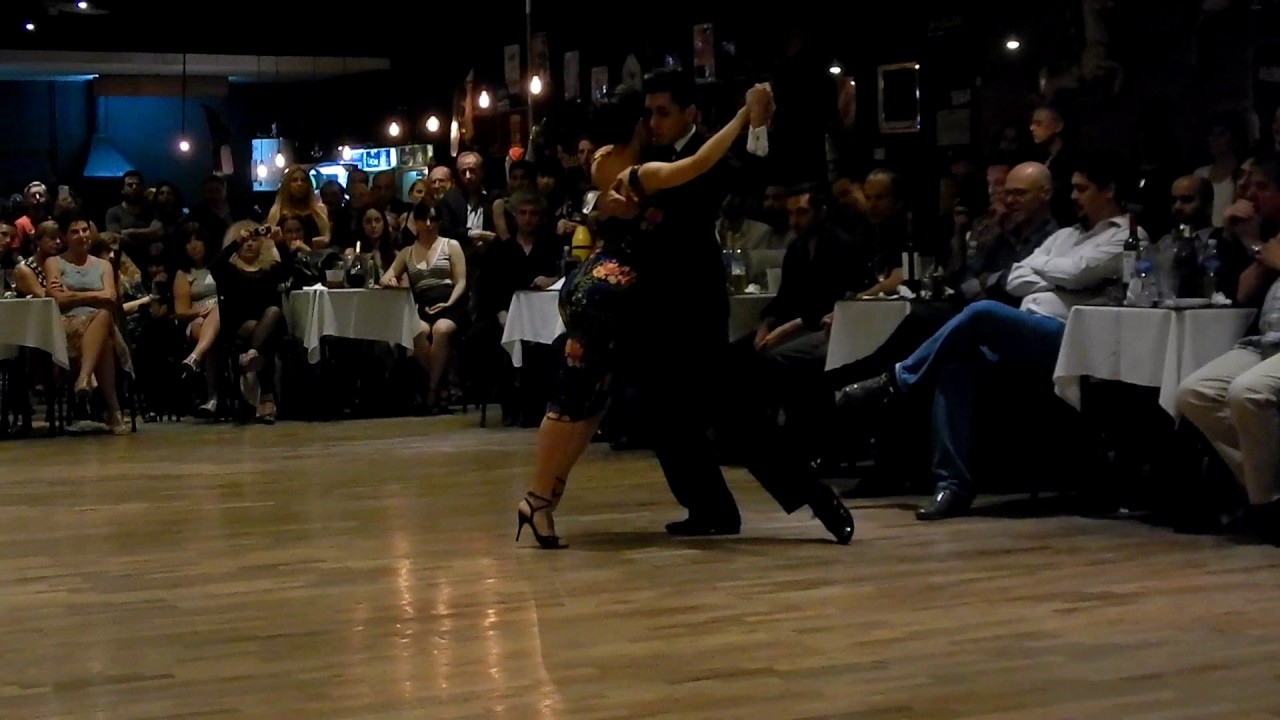 Yasmina Mamana y Krishna Olmedo