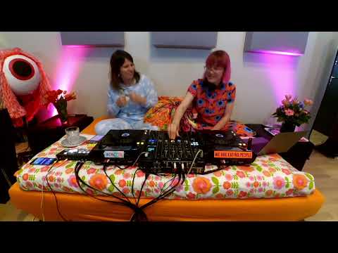 Bebetta In Bed #65 Bed2Bed Beth Lydi