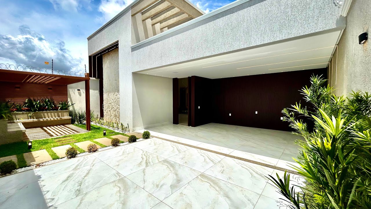 CASA COM 4 SUÍTES - COMPLETA EM ARMÁRIOS E CLIMATIZADA | JARDIM AMÉRICA - GOIÂNIA