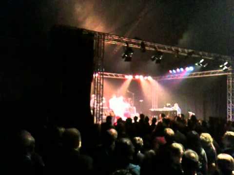 Jan Plewka singt Rio Reiser - Junimond - ZFR -2010 - live - Zelt Festival Ruhr