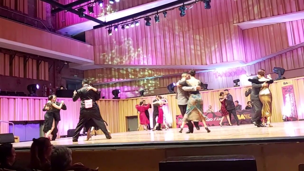 2⁰ día clasificatorias: Ronda 21 "Que noche" Juan D'Arienzo 🎵💕 Mundial de Tango 2.023