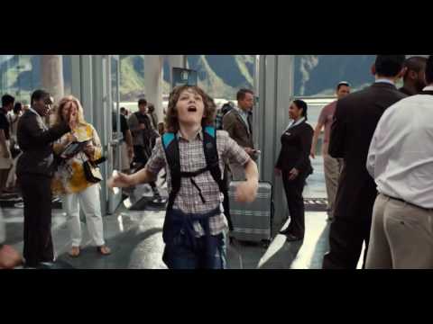 Enter the Jurrasic World scene