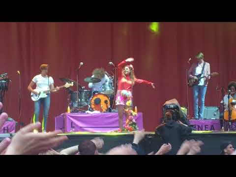 Lyckligare nu - Linnea Henriksson (Live Malmöfestivalen 2017)