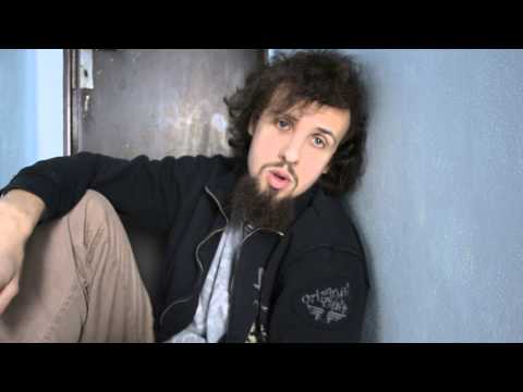 Extrémní turné pouličního muzikanta po ČR