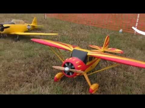 GIANT LARGE  scale Stearman crash/fail at  Barnstormers Fall RC Airshow
