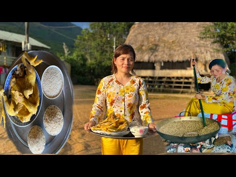 Como assar à mão o arroz de montanha, um prato típico indispensável. | Comida vietnamita