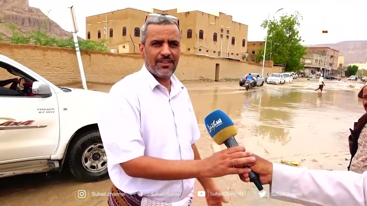 التجمعات المائية في حضرموت تعيق الحركة المرورية