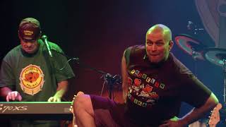 Fröbelin Palikat - Peikkolan aamujumppa (LIVE)
