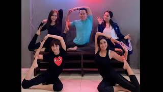 Download lagu Nagita Salavina dan Raffi Ahmad latihan Yoga mp3 Download lagu Nagita Salavina dan Raffi Ahmad latihan Yoga mp3