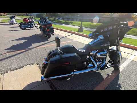 2017 Harley-Davidson Street Glide Touring