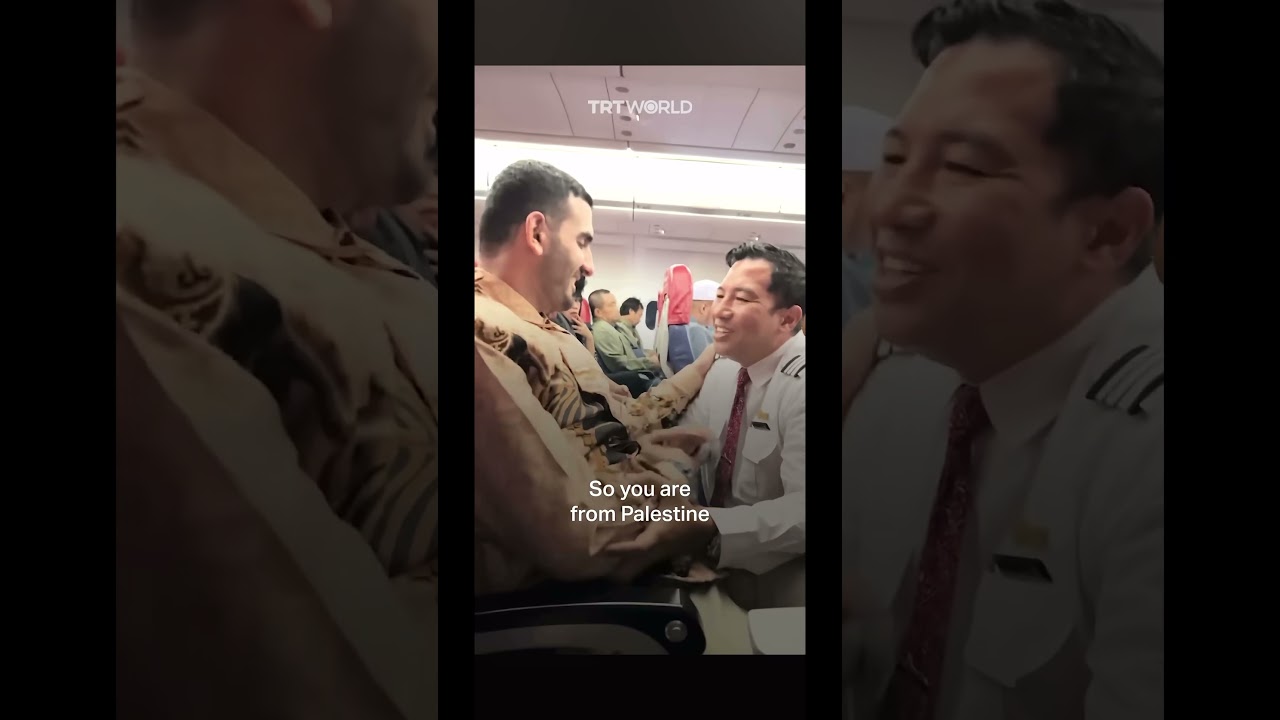 INDONESIAN pilot greet Palestinian on airplane ✈️ #adayinmylife #lifeisbutadream #love #automobile
