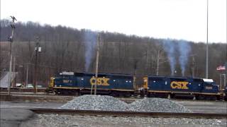 preview picture of video 'CSX Action at New Castle, PA 1-29-13. Filmed by Jim Gray.'