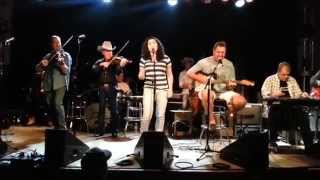 Kinley Rice sings with Vince Gill and the  Time Jumpers