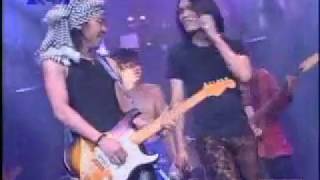 Download lagu Rockestra Dewa Slank GIGI - Satu Cinta Satu Bendera mp3