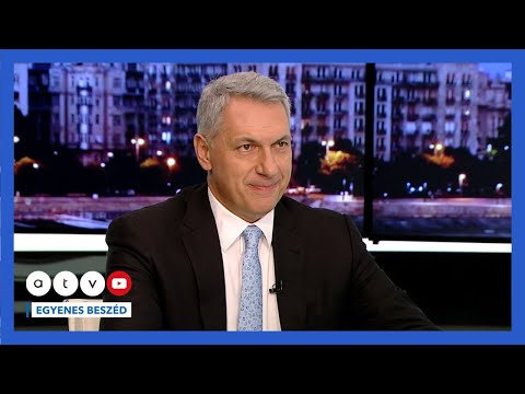 Lázár János szerint Orbán Viktort és feleségét nem lehet luxizással vádolni