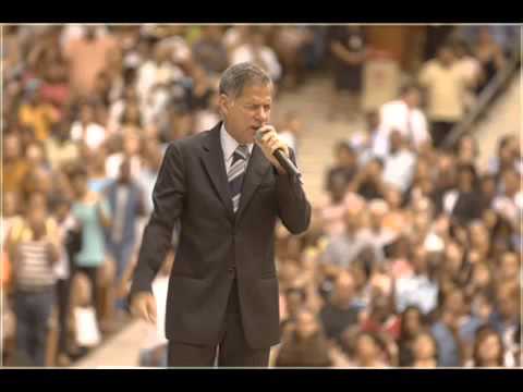 Bispo Renato Maduro e Pr andre   Me faz um carinho