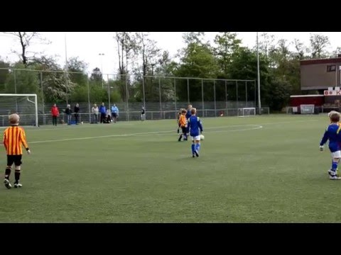 Martinus Weesp f1 schot vn Finn