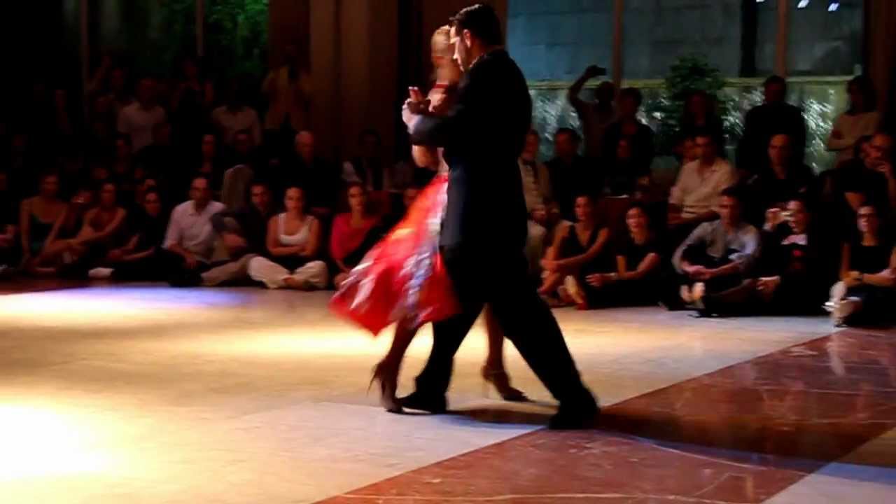 ALEJANDRA MANTINAN E LEANDRO PALOU - WORKSHOP MILONGA SEVILLA 2013 -II