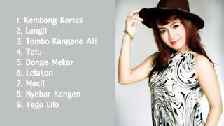 Download lagu Reny farida full album mantul mp3 Download lagu Reny farida full album mantul mp3