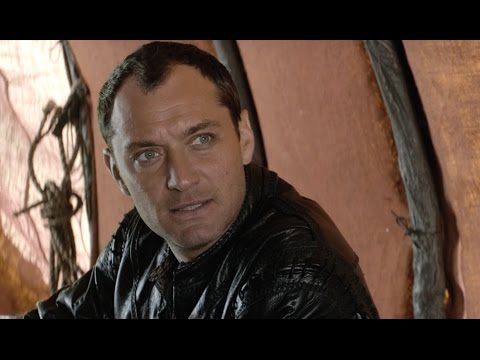 King Arthur - Il potere della spada - Clip dal film "Sei più importante di quanto pensassi"